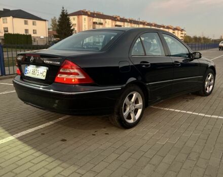 Чорний Мерседес Ц-Клас, об'ємом двигуна 1.8 л та пробігом 165 тис. км за 7500 $, фото 3 на Automoto.ua