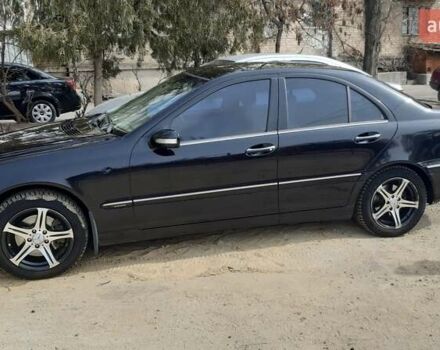 Черный Мерседес Ц-Класс, объемом двигателя 1.8 л и пробегом 200 тыс. км за 7350 $, фото 8 на Automoto.ua