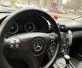 Чорний Мерседес Ц-Клас, об'ємом двигуна 1.8 л та пробігом 302 тис. км за 7800 $, фото 8 на Automoto.ua