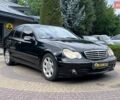 Черный Мерседес Ц-Класс, объемом двигателя 2.15 л и пробегом 225 тыс. км за 6900 $, фото 1 на Automoto.ua