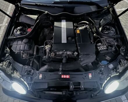 Чорний Мерседес Ц-Клас, об'ємом двигуна 1.8 л та пробігом 165 тис. км за 7500 $, фото 20 на Automoto.ua