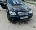 Чорний Мерседес Ц-Клас, об'ємом двигуна 1.8 л та пробігом 263 тис. км за 4700 $, фото 6 на Automoto.ua