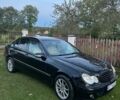 Чорний Мерседес Ц-Клас, об'ємом двигуна 2.2 л та пробігом 300 тис. км за 5000 $, фото 1 на Automoto.ua