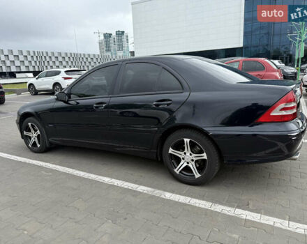 Чорний Мерседес Ц-Клас, об'ємом двигуна 1.8 л та пробігом 217 тис. км за 6800 $, фото 20 на Automoto.ua