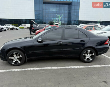 Чорний Мерседес Ц-Клас, об'ємом двигуна 1.8 л та пробігом 217 тис. км за 6800 $, фото 19 на Automoto.ua
