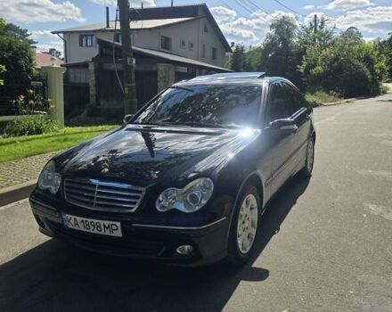 Чорний Мерседес Ц-Клас, об'ємом двигуна 1.8 л та пробігом 295 тис. км за 7700 $, фото 29 на Automoto.ua