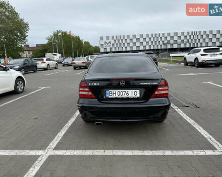 Чорний Мерседес Ц-Клас, об'ємом двигуна 1.8 л та пробігом 217 тис. км за 6800 $, фото 15 на Automoto.ua