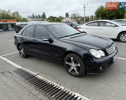 Чорний Мерседес Ц-Клас, об'ємом двигуна 1.8 л та пробігом 217 тис. км за 6800 $, фото 10 на Automoto.ua