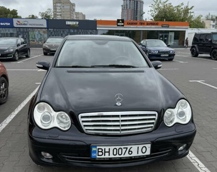 Чорний Мерседес Ц-Клас, об'ємом двигуна 1.8 л та пробігом 217 тис. км за 6800 $, фото 2 на Automoto.ua