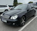 Чорний Мерседес Ц-Клас, об'ємом двигуна 1.8 л та пробігом 217 тис. км за 6800 $, фото 1 на Automoto.ua