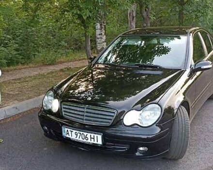 Чорний Мерседес Ц-Клас, об'ємом двигуна 2.15 л та пробігом 310 тис. км за 7300 $, фото 35 на Automoto.ua