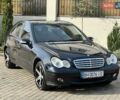 Черный Мерседес Ц-Класс, объемом двигателя 1.8 л и пробегом 225 тыс. км за 6000 $, фото 1 на Automoto.ua