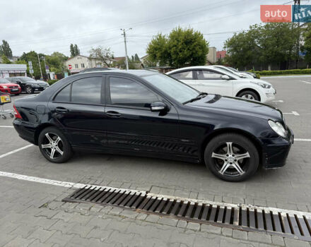 Чорний Мерседес Ц-Клас, об'ємом двигуна 1.8 л та пробігом 217 тис. км за 6800 $, фото 9 на Automoto.ua