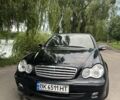 Чорний Мерседес Ц-Клас, об'ємом двигуна 1.8 л та пробігом 213 тис. км за 6000 $, фото 1 на Automoto.ua