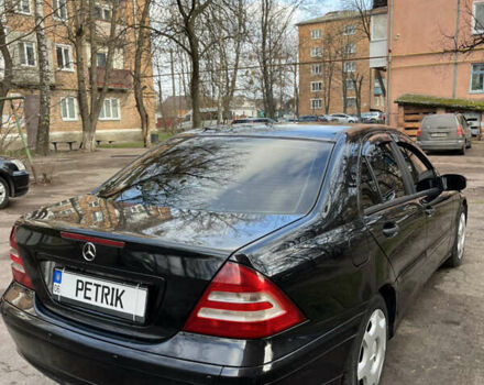 Черный Мерседес Ц-Класс, объемом двигателя 1.8 л и пробегом 220 тыс. км за 5333 $, фото 8 на Automoto.ua