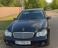 Чорний Мерседес Ц-Клас, об'ємом двигуна 2.15 л та пробігом 310 тис. км за 7300 $, фото 13 на Automoto.ua