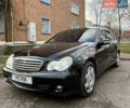 Черный Мерседес Ц-Класс, объемом двигателя 1.8 л и пробегом 220 тыс. км за 5333 $, фото 1 на Automoto.ua