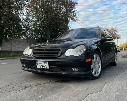 Мерседес Ц-Класс 2006 в Виннице на Automoto.ua Черный Мерседес Ц-Класс, объемом двигателя 2.5 л и пробегом 285 тыс. км за 7500 $, фото 25 на Automoto.ua