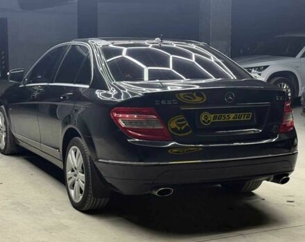 Черный Мерседес Ц-Класс, объемом двигателя 3 л и пробегом 240 тыс. км за 9800 $, фото 3 на Automoto.ua