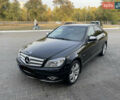Черный Мерседес Ц-Класс, объемом двигателя 1.8 л и пробегом 32 тыс. км за 20000 $, фото 1 на Automoto.ua