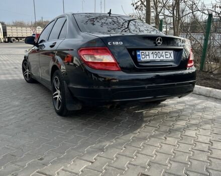 Чорний Мерседес Ц-Клас, об'ємом двигуна 1.8 л та пробігом 175 тис. км за 8500 $, фото 2 на Automoto.ua