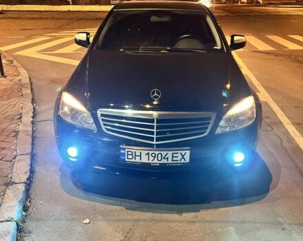 Чорний Мерседес Ц-Клас, об'ємом двигуна 1.8 л та пробігом 175 тис. км за 8500 $, фото 10 на Automoto.ua