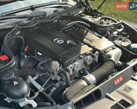 Мерседес Ц-Клас 2007 у Старокостянтинів на Automoto.ua Чорний Мерседес Ц-Клас, об'ємом двигуна 1.8 л та пробігом 220 тис. км за 8350 $, фото 27 на Automoto.ua