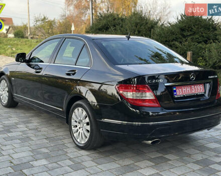 Мерседес Ц-Клас 2007 у Старокостянтинів на Automoto.ua Чорний Мерседес Ц-Клас, об'ємом двигуна 1.8 л та пробігом 220 тис. км за 8350 $, фото 6 на Automoto.ua