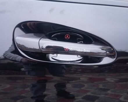 Черный Мерседес Ц-Класс, объемом двигателя 3.5 л и пробегом 158 тыс. км за 10300 $, фото 12 на Automoto.ua