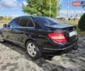 Чорний Мерседес Ц-Клас, об'ємом двигуна 2.15 л та пробігом 322 тис. км за 8100 $, фото 4 на Automoto.ua