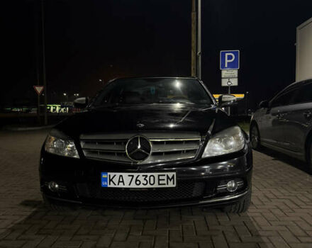 Черный Мерседес Ц-Класс, объемом двигателя 3 л и пробегом 217 тыс. км за 10800 $, фото 8 на Automoto.ua