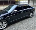 Чорний Мерседес Ц-Клас, об'ємом двигуна 3 л та пробігом 210 тис. км за 8600 $, фото 1 на Automoto.ua