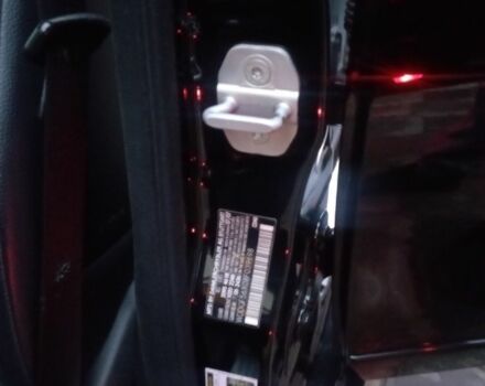 Черный Мерседес Ц-Класс, объемом двигателя 3.5 л и пробегом 158 тыс. км за 10300 $, фото 21 на Automoto.ua