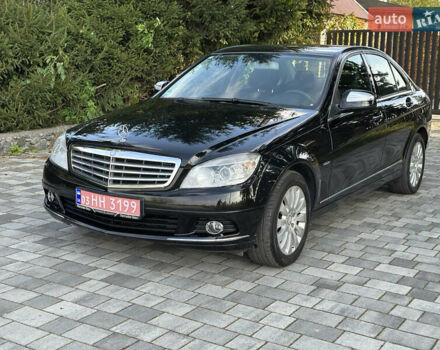 Мерседес Ц-Клас 2007 у Старокостянтинів на Automoto.ua Чорний Мерседес Ц-Клас, об'ємом двигуна 1.8 л та пробігом 220 тис. км за 8350 $, фото 1 на Automoto.ua
