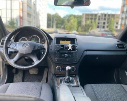 Черный Мерседес Ц-Класс, объемом двигателя 1.8 л и пробегом 280 тыс. км за 9000 $, фото 20 на Automoto.ua