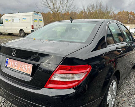 Чорний Мерседес Ц-Клас, об'ємом двигуна 2.2 л та пробігом 350 тис. км за 8900 $, фото 13 на Automoto.ua