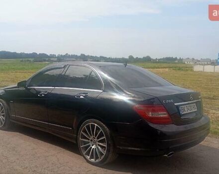 Чорний Мерседес Ц-Клас, об'ємом двигуна 1.8 л та пробігом 263 тис. км за 10200 $, фото 9 на Automoto.ua
