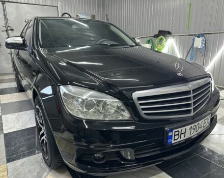 Чорний Мерседес Ц-Клас, об'ємом двигуна 1.8 л та пробігом 175 тис. км за 8500 $, фото 3 на Automoto.ua
