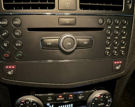 Чорний Мерседес Ц-Клас, об'ємом двигуна 1.8 л та пробігом 67 тис. км за 11500 $, фото 14 на Automoto.ua