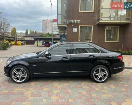 Мерседес Ц-Класс 2008 в Одессе на Automoto.ua Черный Мерседес Ц-Класс, объемом двигателя 1.8 л и пробегом 128 тыс. км за 10300 $, фото 3 на Automoto.ua