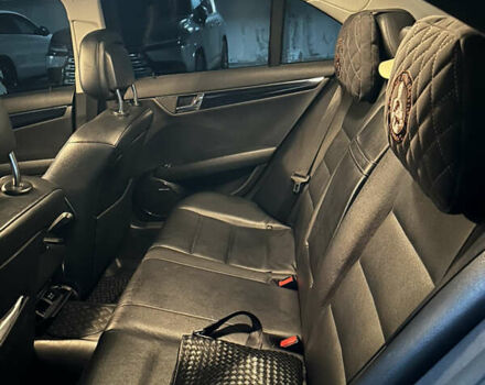 Чорний Мерседес Ц-Клас, об'ємом двигуна 1.8 л та пробігом 67 тис. км за 11500 $, фото 20 на Automoto.ua