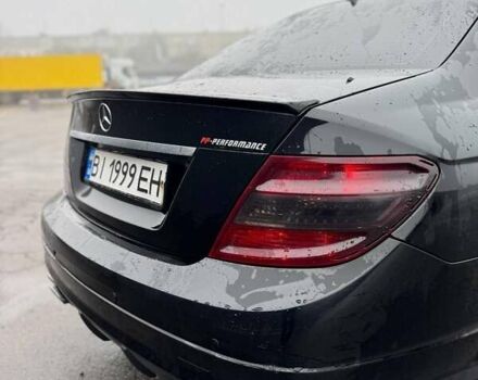 Черный Мерседес Ц-Класс, объемом двигателя 3 л и пробегом 315 тыс. км за 11500 $, фото 8 на Automoto.ua
