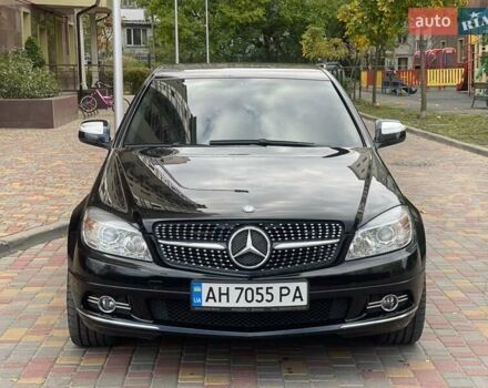 Мерседес Ц-Класс 2008 в Одессе на Automoto.ua Черный Мерседес Ц-Класс, объемом двигателя 1.8 л и пробегом 128 тыс. км за 10300 $, фото 9 на Automoto.ua