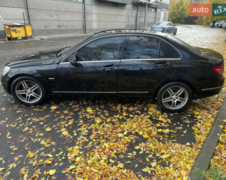 Мерседес Ц-Клас 2008 у Дніпро (Дніпропетровську) на Automoto.ua Чорний Мерседес Ц-Клас, об'ємом двигуна 1.8 л та пробігом 255 тис. км за 8500 $, фото 5 на Automoto.ua