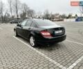 Черный Мерседес Ц-Класс, объемом двигателя 2.1 л и пробегом 292 тыс. км за 9500 $, фото 6 на Automoto.ua