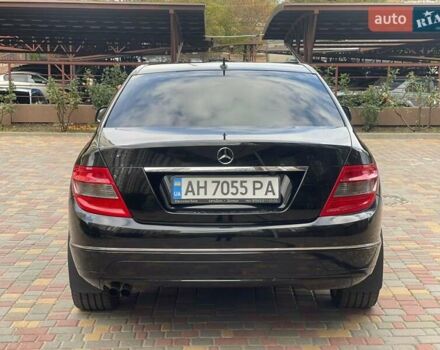 Мерседес Ц-Класс 2008 в Одессе на Automoto.ua Черный Мерседес Ц-Класс, объемом двигателя 1.8 л и пробегом 128 тыс. км за 10300 $, фото 4 на Automoto.ua
