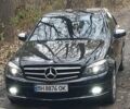 Черный Мерседес Ц-Класс, объемом двигателя 3 л и пробегом 211 тыс. км за 9000 $, фото 1 на Automoto.ua