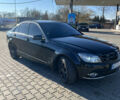 Чорний Мерседес Ц-Клас, об'ємом двигуна 2.2 л та пробігом 422 тис. км за 7570 $, фото 4 на Automoto.ua