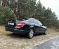Черный Мерседес Ц-Класс, объемом двигателя 2.2 л и пробегом 260 тыс. км за 10100 $, фото 12 на Automoto.ua