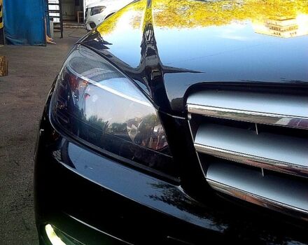 Чорний Мерседес Ц-Клас, об'ємом двигуна 3 л та пробігом 221 тис. км за 13900 $, фото 8 на Automoto.ua